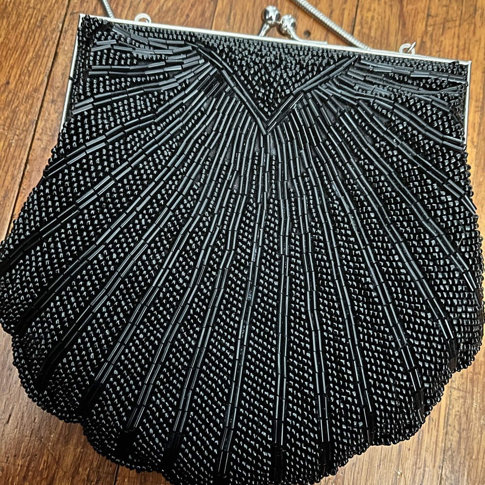 Claudia Barnes vintage black seashell shaped evening bag